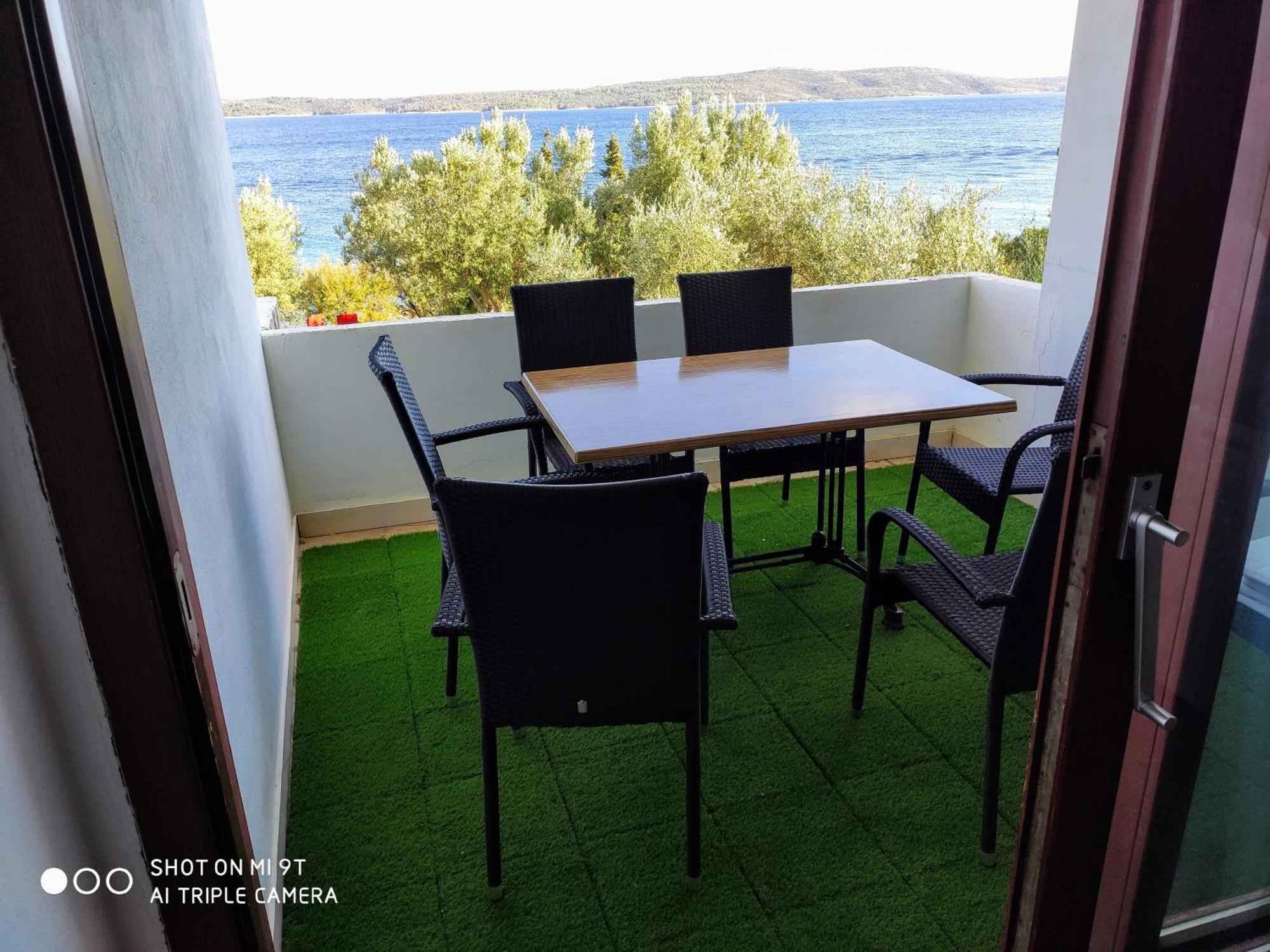 Apartments Zmaj Завала Стая снимка